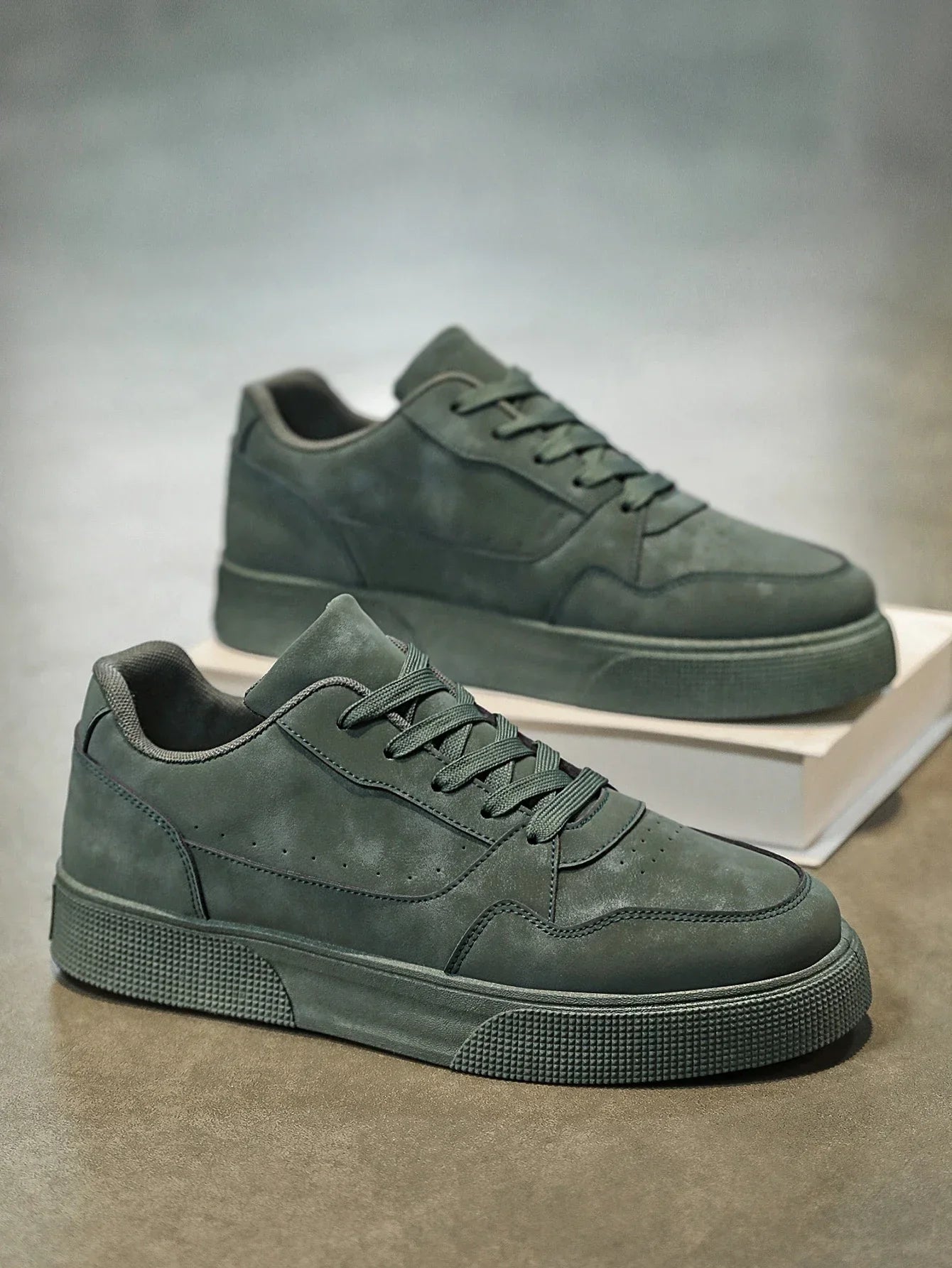 Men’s Breathable Artificial Leather Sneakers – Height Increasing, Anti-Odor Casual Sports Shoes