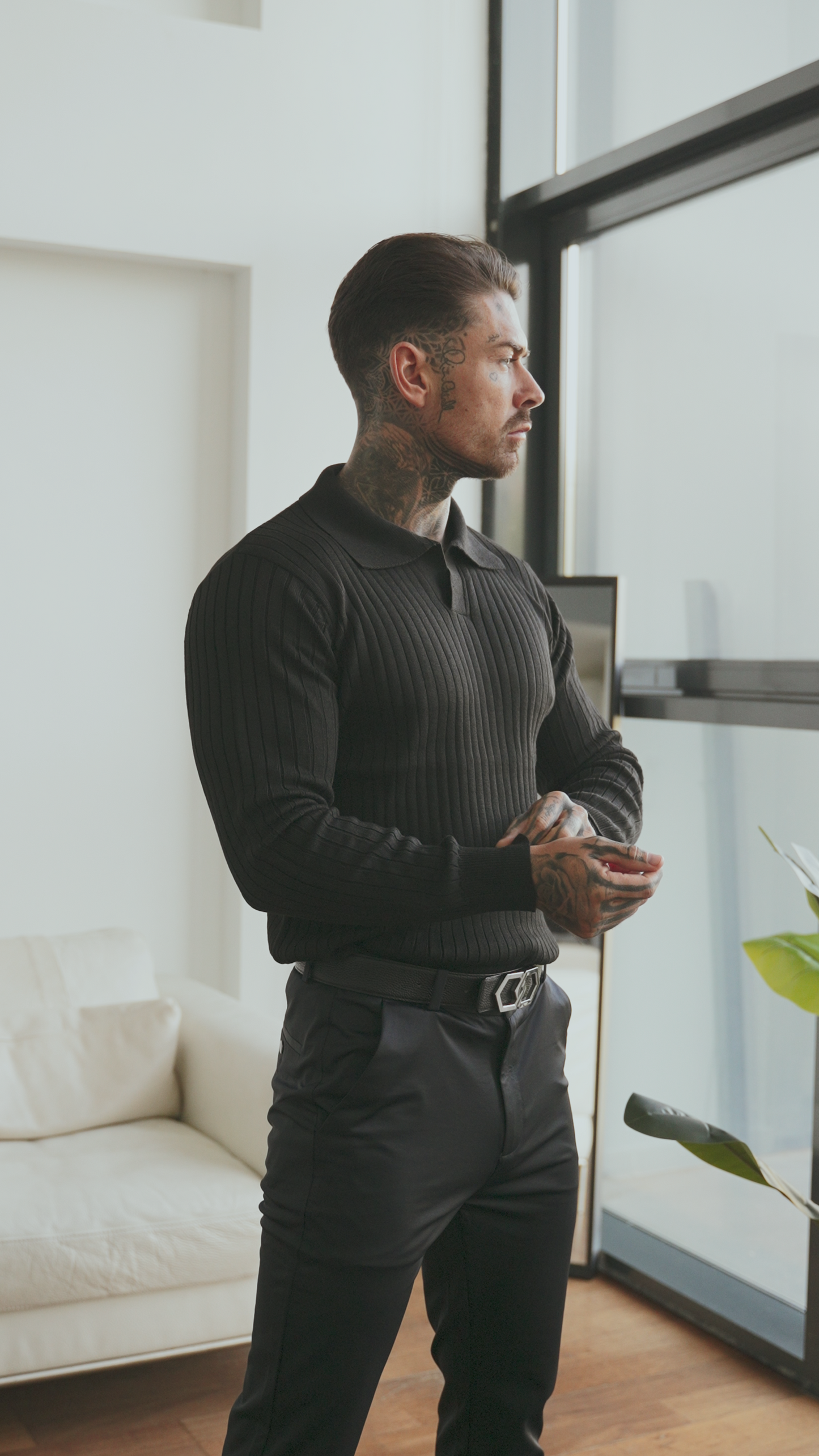Men’s V-Neck Long Sleeve T-Shirt